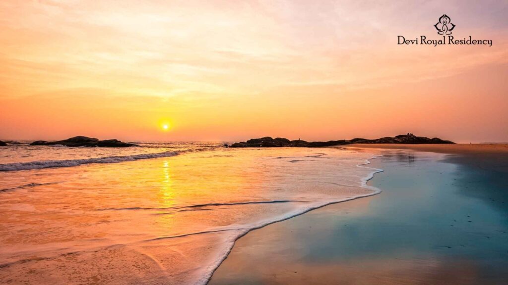 visit marari beach